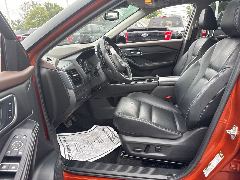 2021 Nissan Rogue SL