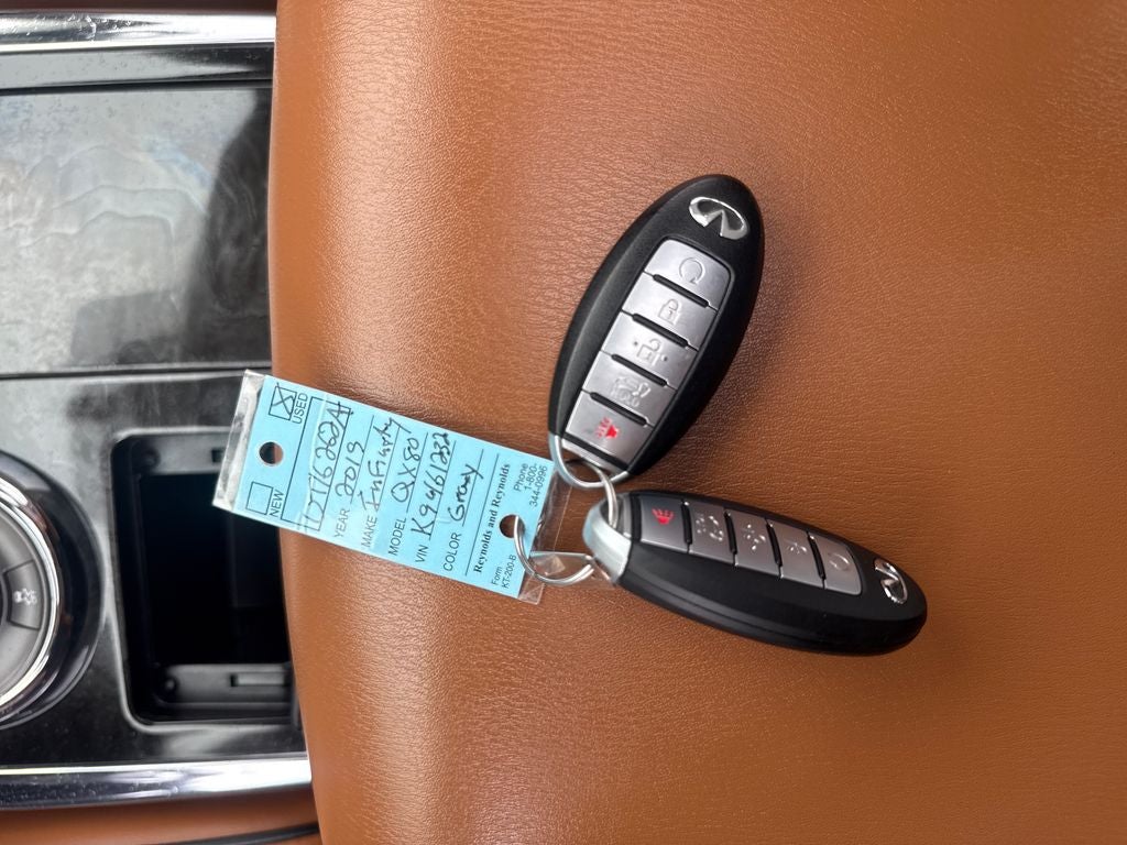 2019 INFINITI QX80 LUXE