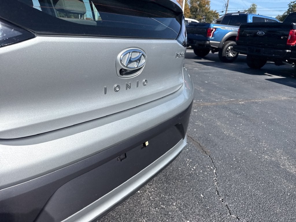 2022 Hyundai Ioniq Hybrid SEL
