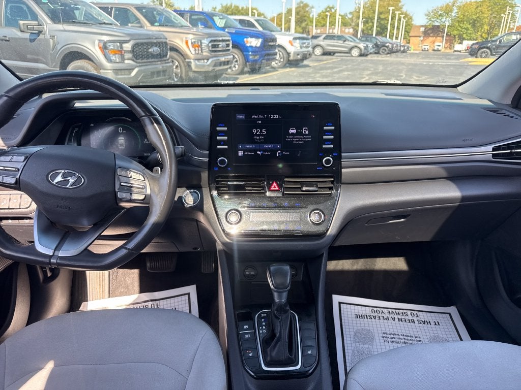 2022 Hyundai Ioniq Hybrid SEL