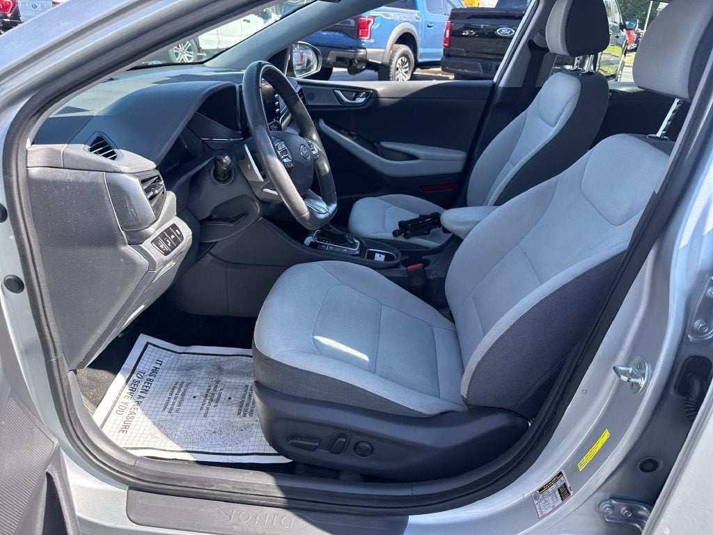 2022 Hyundai Ioniq Hybrid SEL