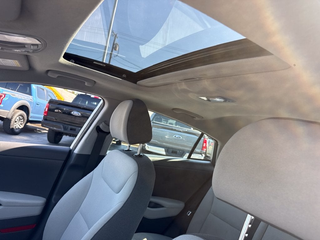 2022 Hyundai Ioniq Hybrid SEL