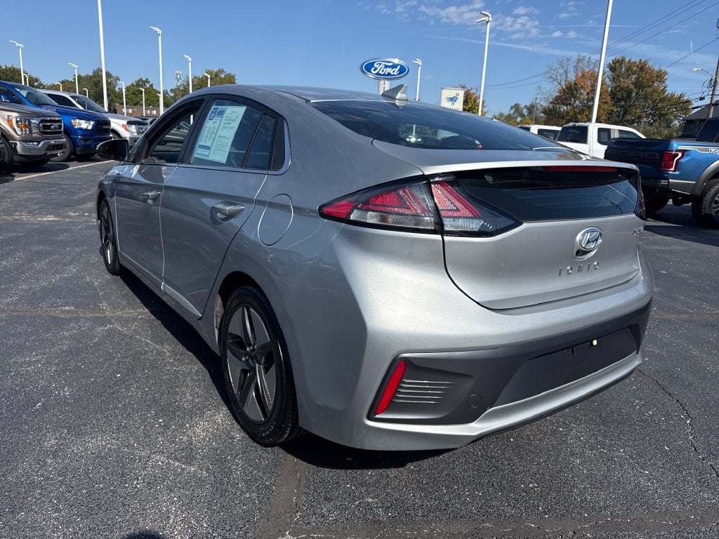 2022 Hyundai Ioniq Hybrid SEL