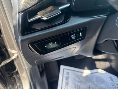 2025 Kia Niro LX