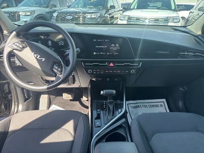 2025 Kia Niro LX