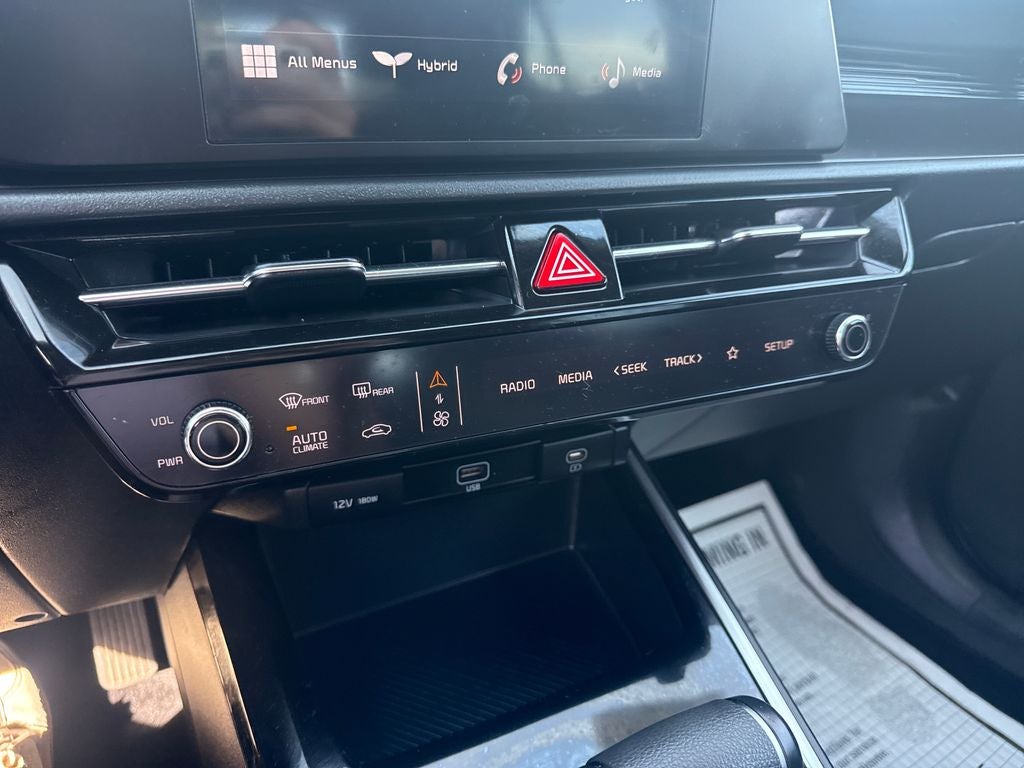2025 Kia Niro LX