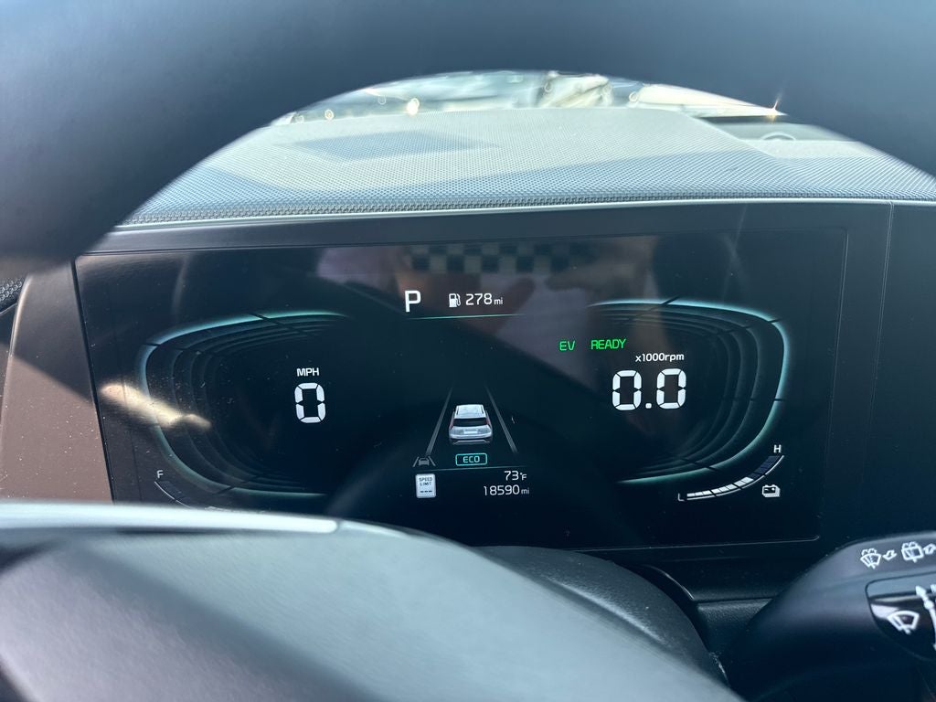 2025 Kia Niro LX