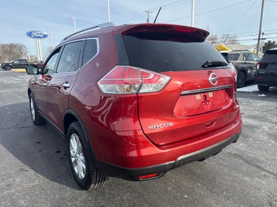 2016 Nissan Rogue SV