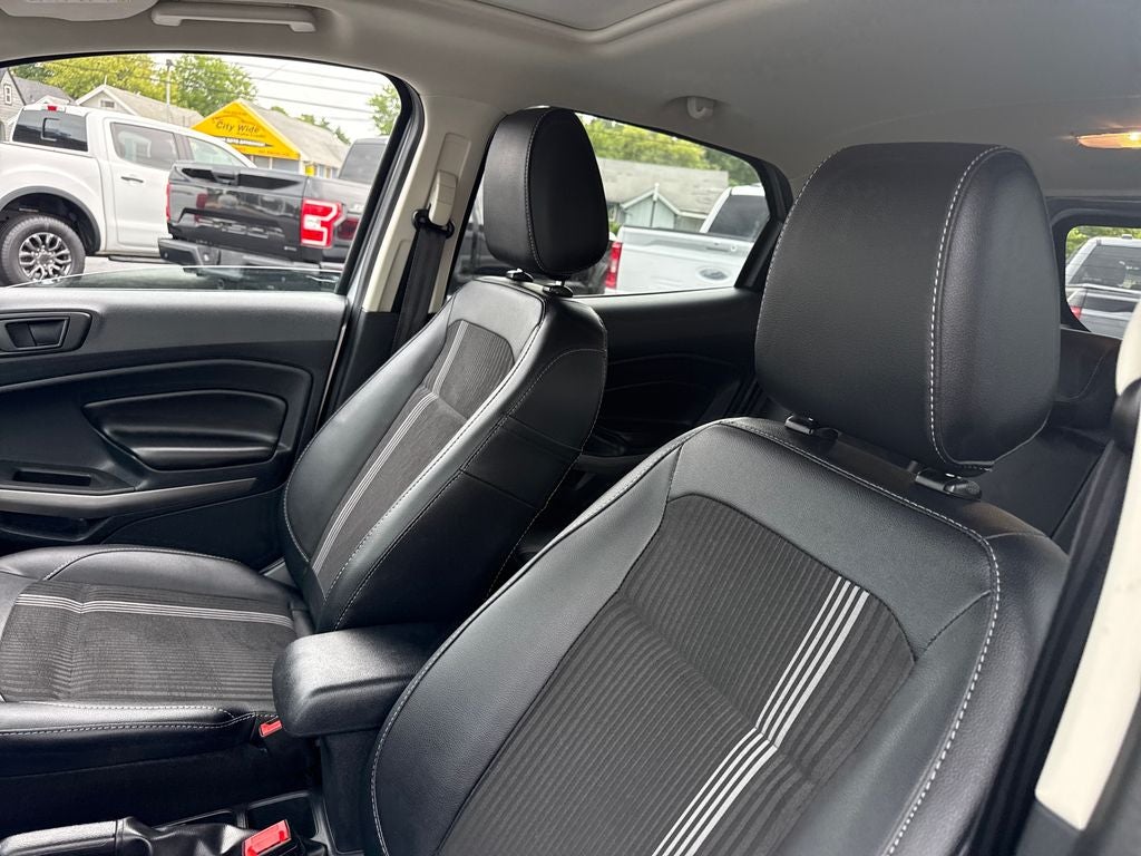 2022 Ford EcoSport SES