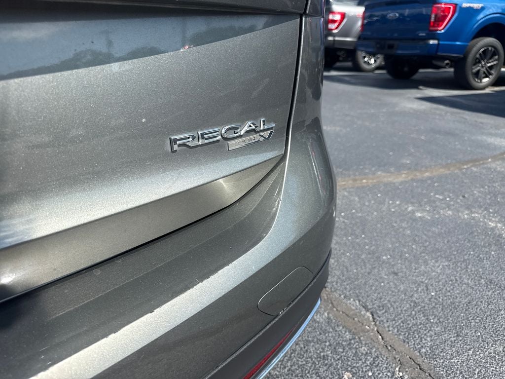 2019 Buick Regal TourX Essence