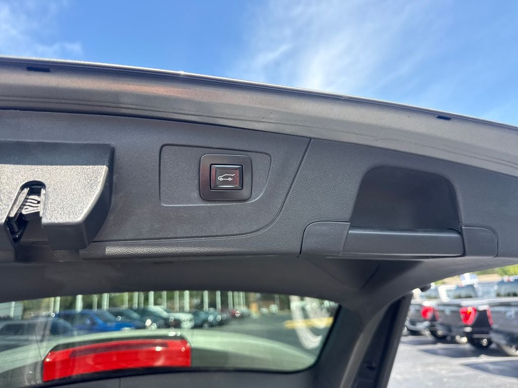 2019 Buick Regal TourX Essence