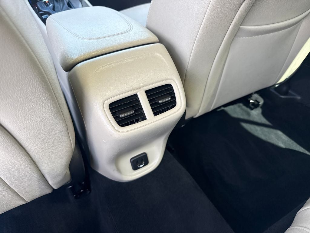 2019 Buick Regal TourX Essence