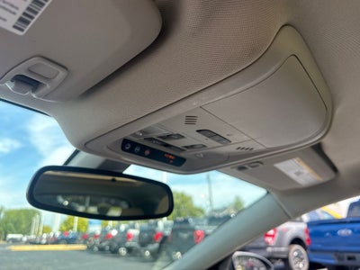 2019 Buick Regal TourX Essence