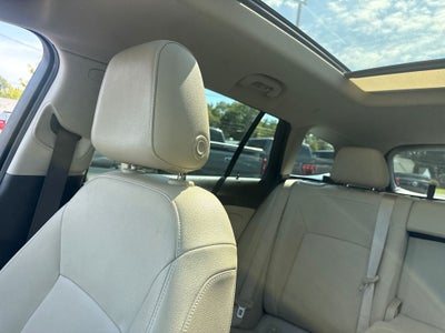 2019 Buick Regal TourX Essence
