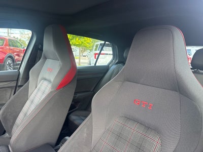 2024 Volkswagen Golf GTI 2.0T SE
