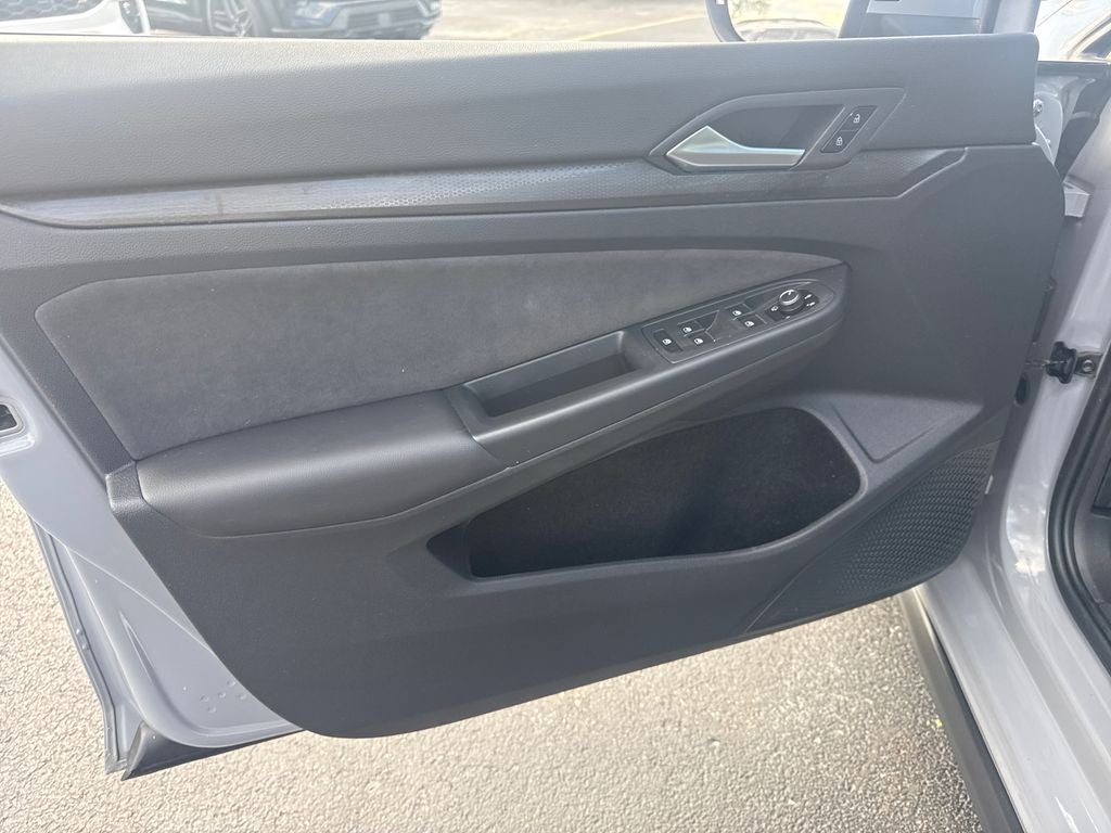 2024 Volkswagen Golf GTI 2.0T SE